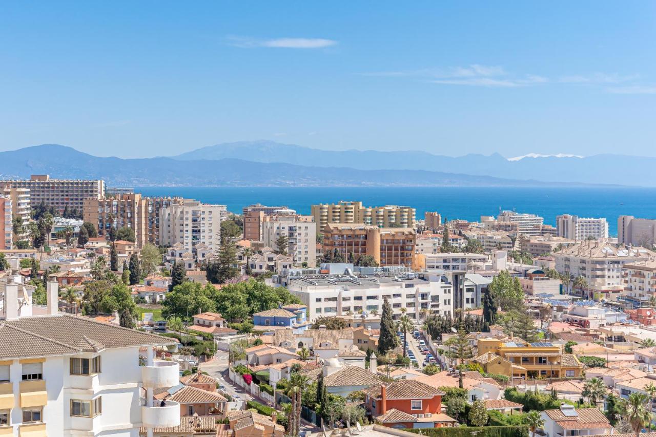 797 Rentals- Espectacular Piso Con Vista Al Mar Y Al Puerto Benalmádena